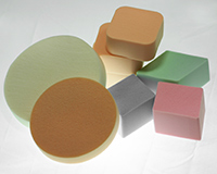 Natural rubber sponges